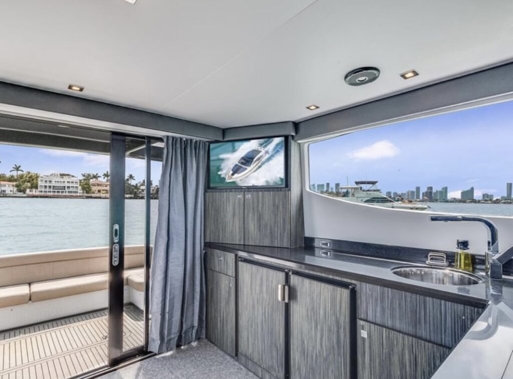 50’ Silverton