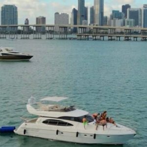 Azimut Fly Bridge 60′