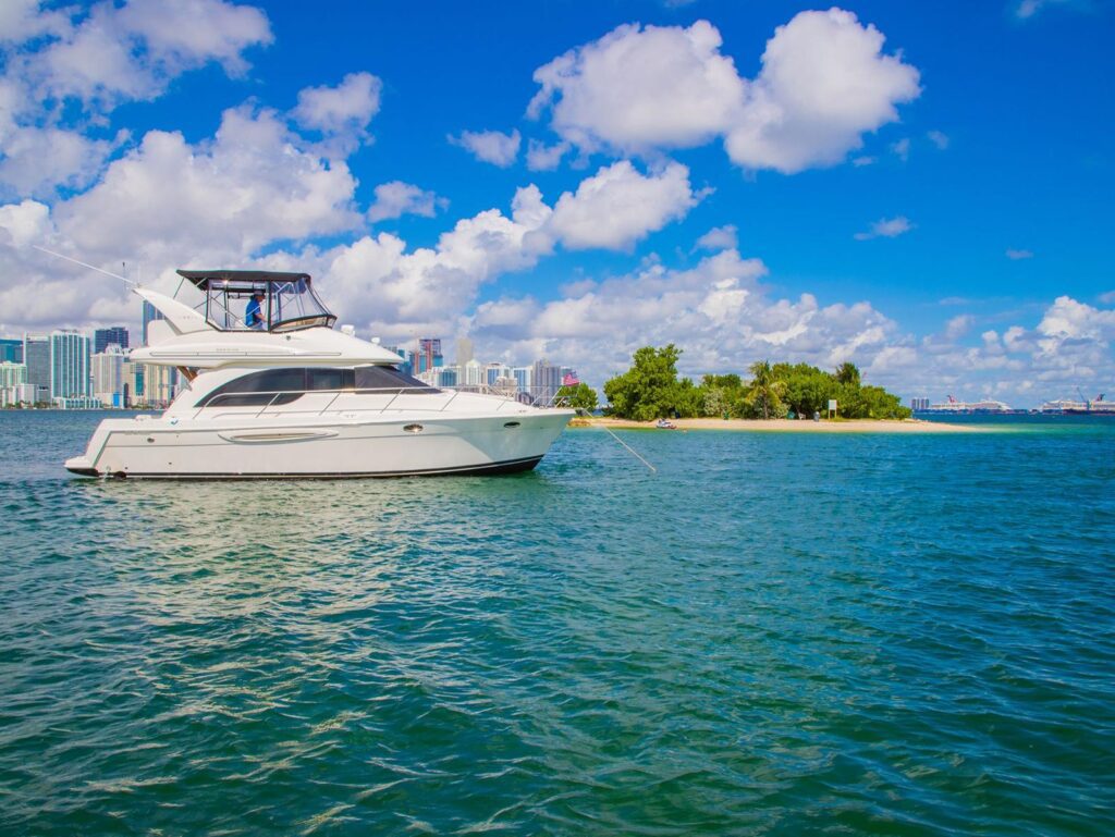 Azimut Fly Bridge 60'