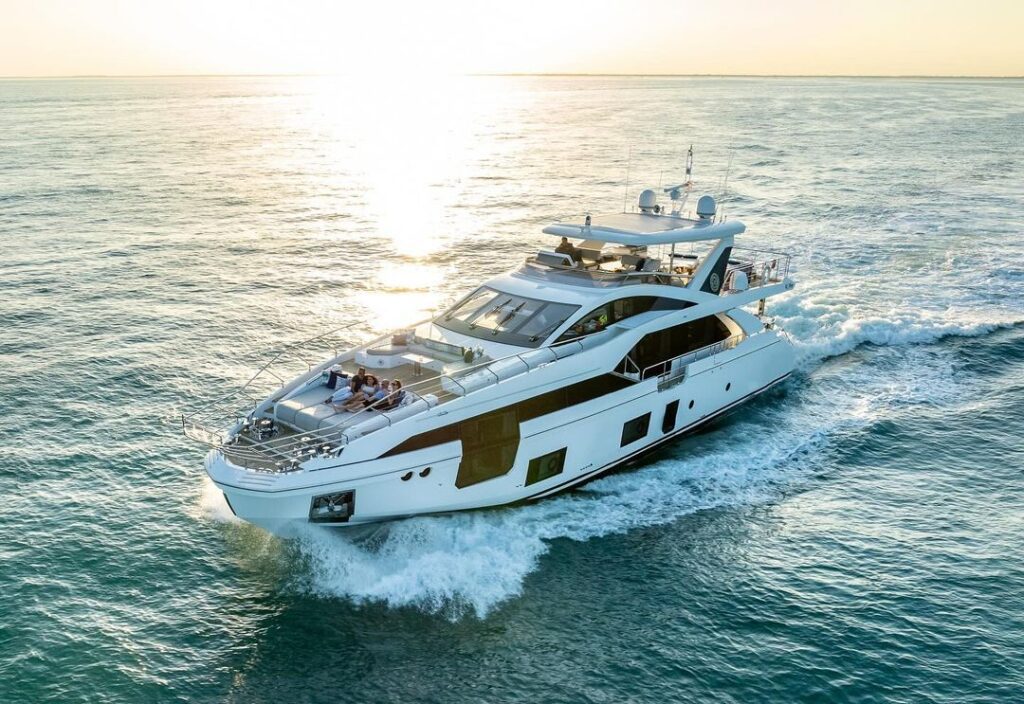 MotorYacht “4Play” 88