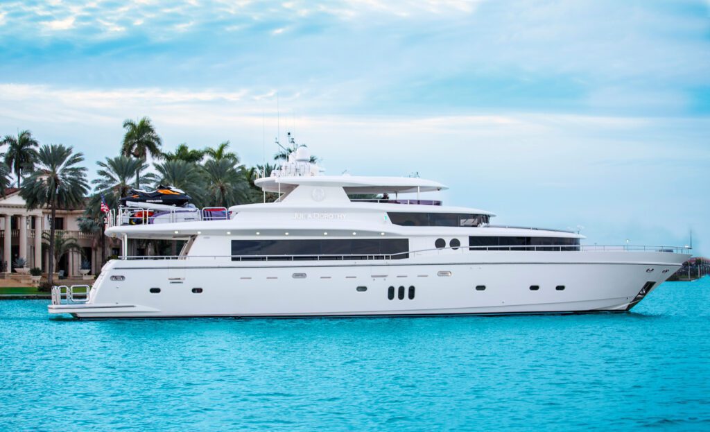 103’ Johnson with Jacuzzi and 2 Jet Skis
