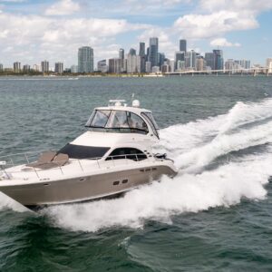 Sea Ray 58 ‘ Fly with Jet ski