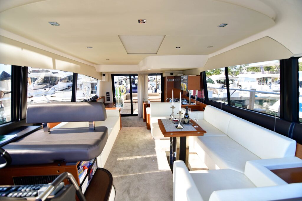 Prestige 60’ Fly
