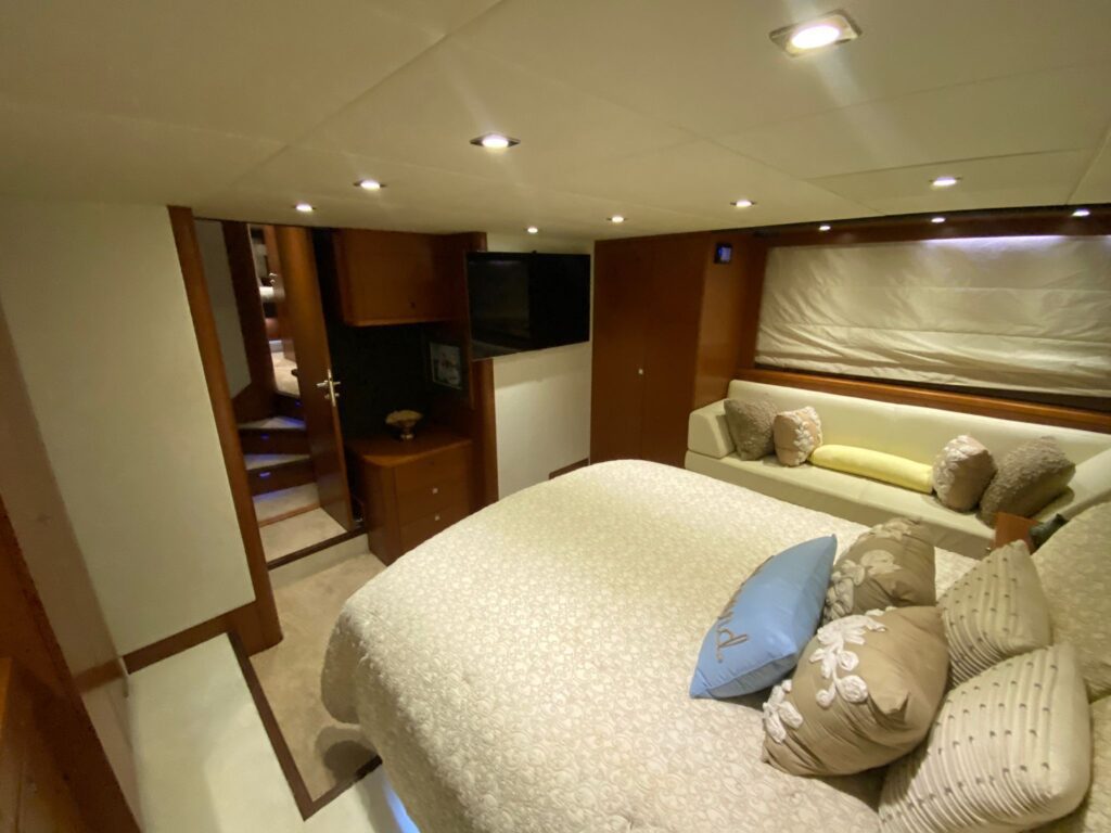 Prestige 65’ Fly