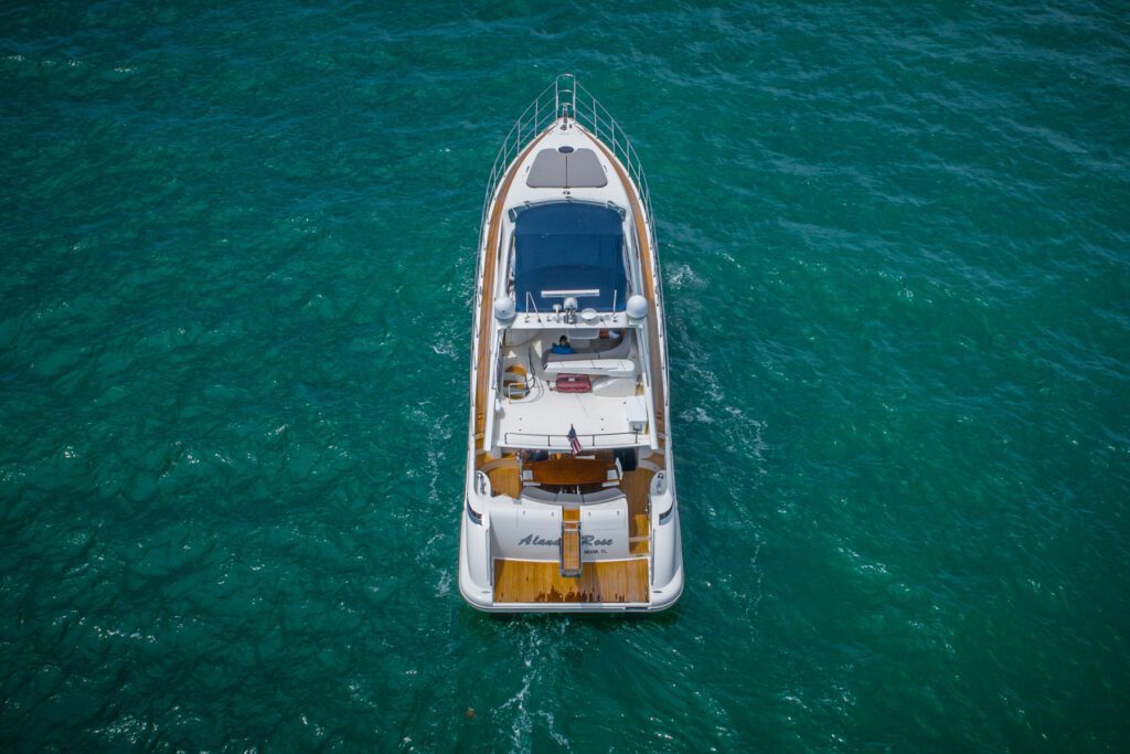 Azimut 62’ Fly with Jet Ski