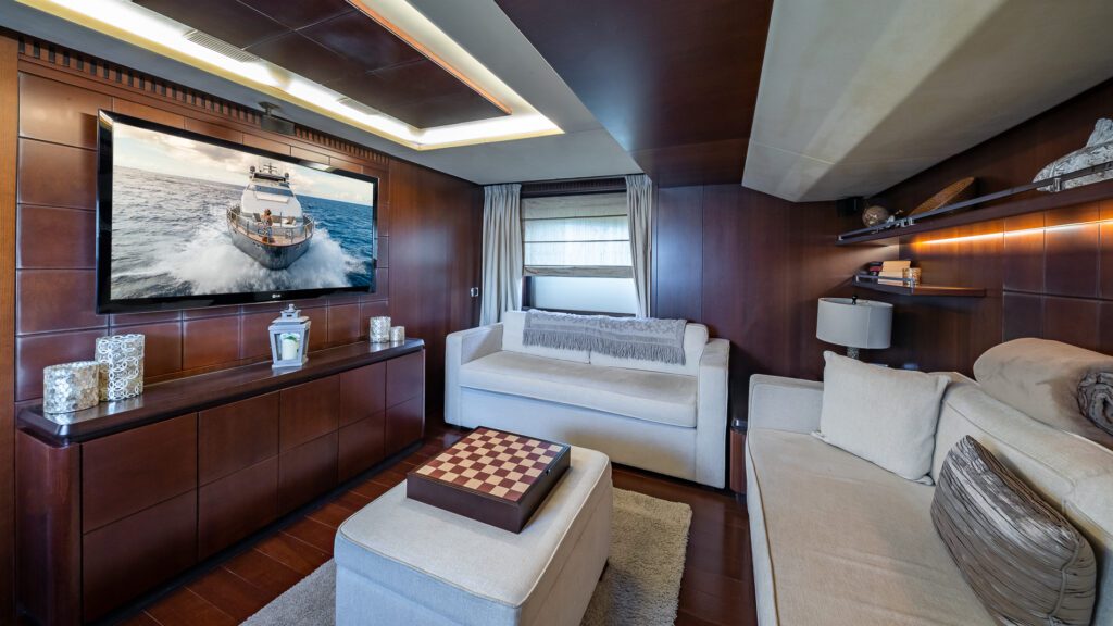 Sunseeker 60’ Predator with Jet Ski