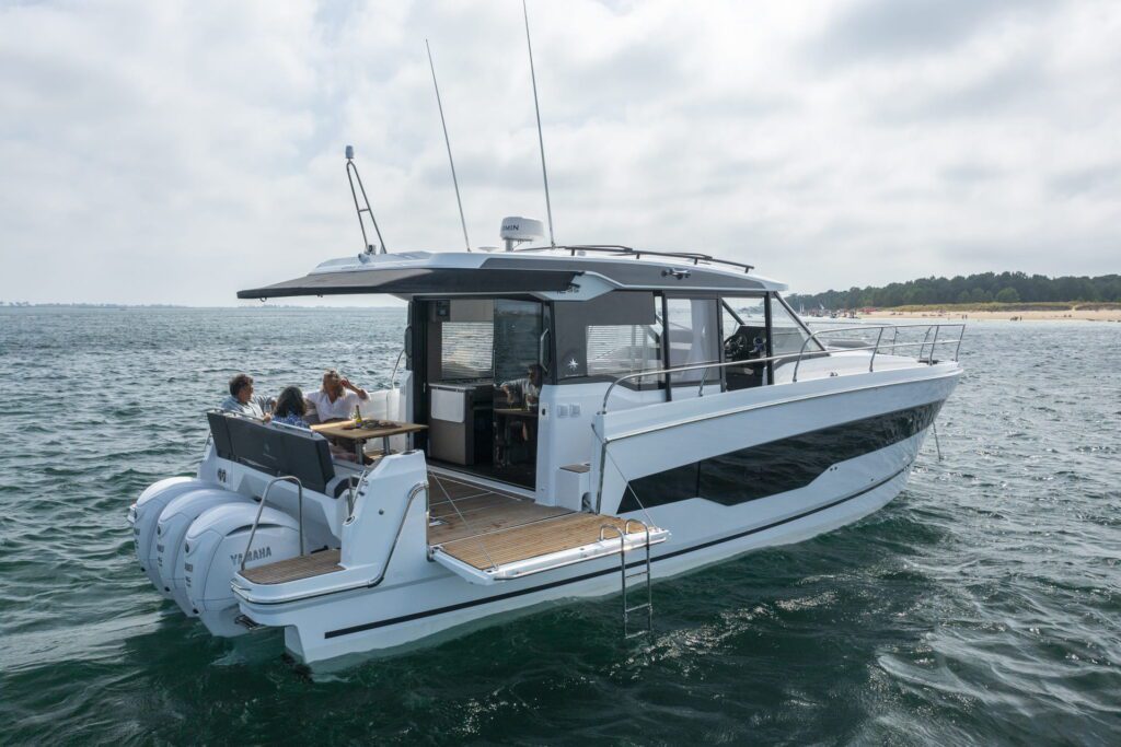 merry-fisher-1295-coupe-julien-gazeau-6262-833424 (1)