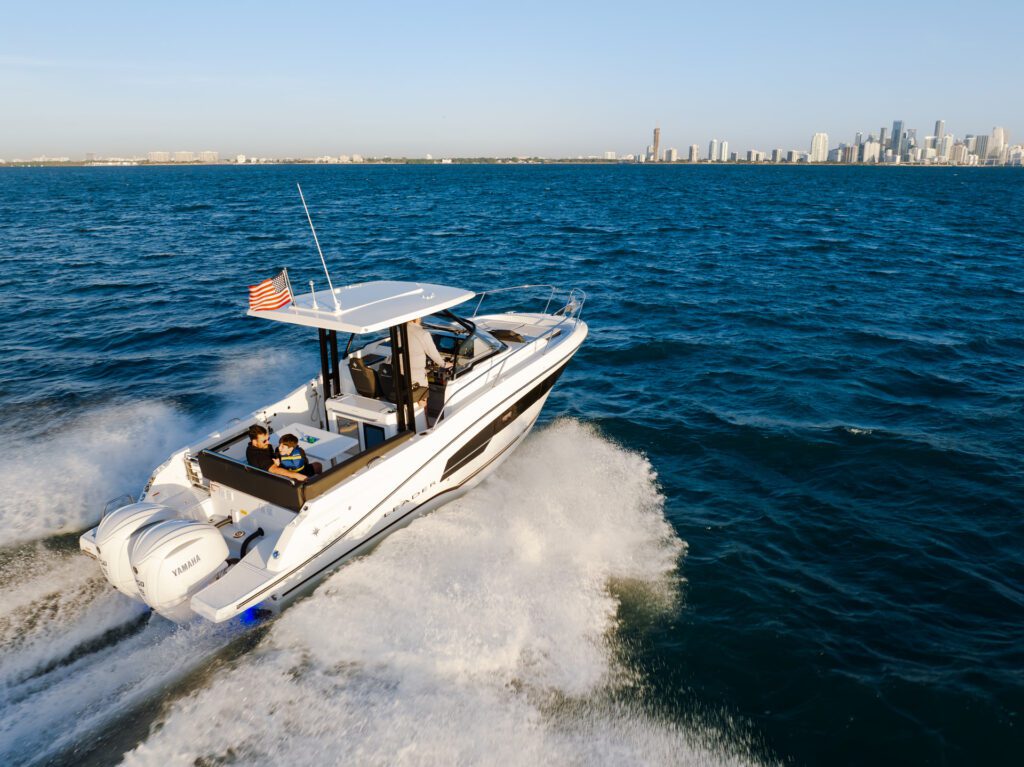 JEANNEAU LEADER 9.0 WA